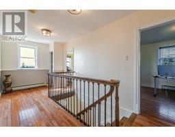 11 Jones Road thumbnail 35