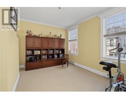 81 Gower Street thumbnail 22
