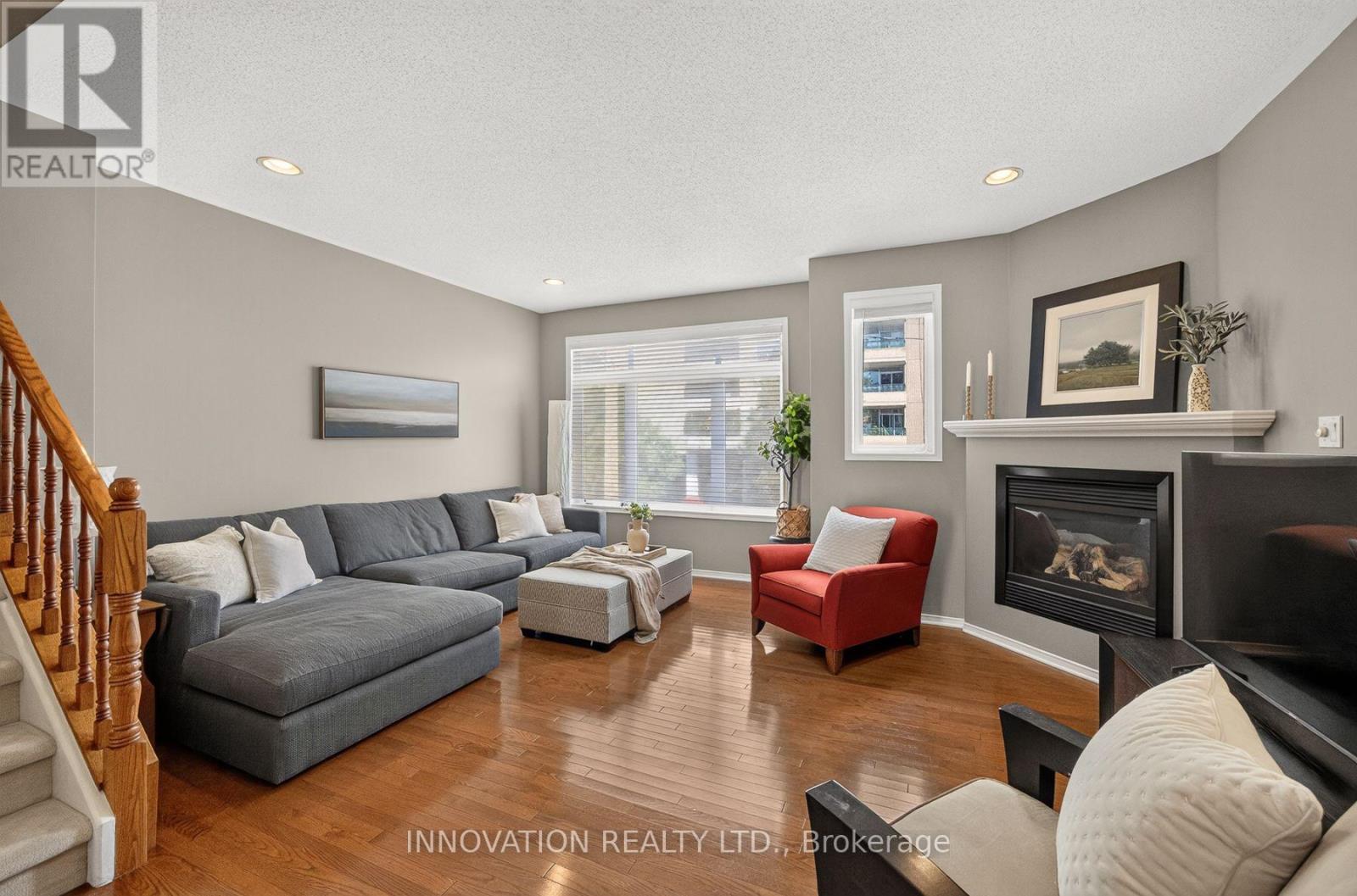 192 CLEARVIEW AVENUE - 17