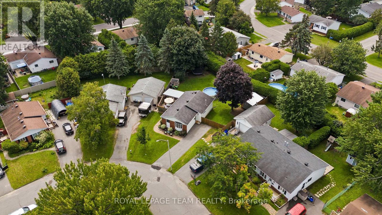 27 BALLANTRAE WAY - 5