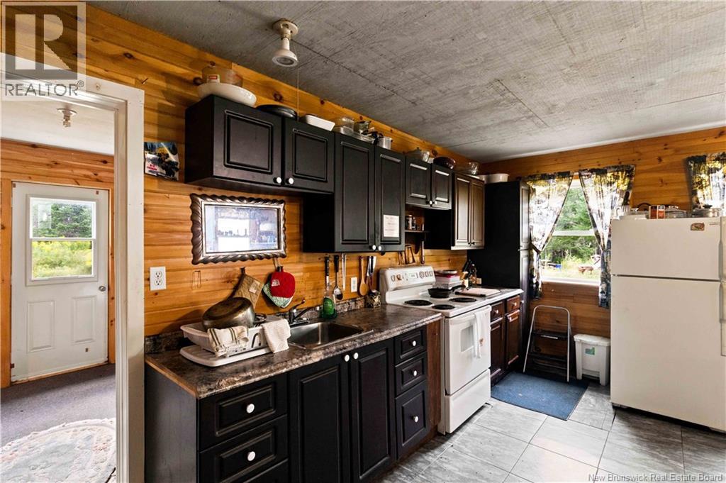 1156 Benton Road - 12