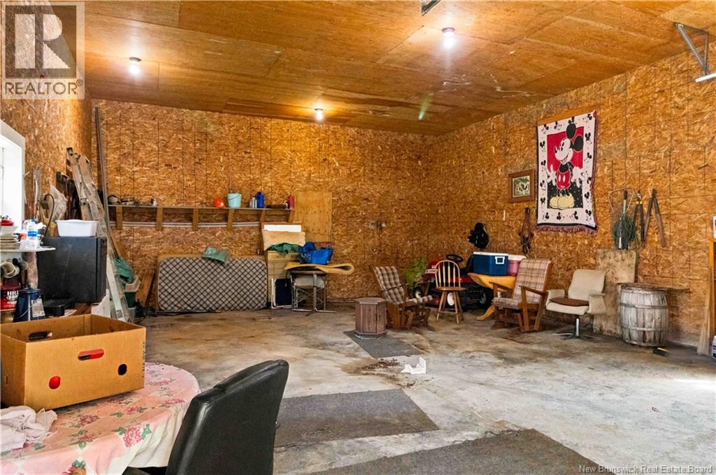 1156 Benton Road - Image 30