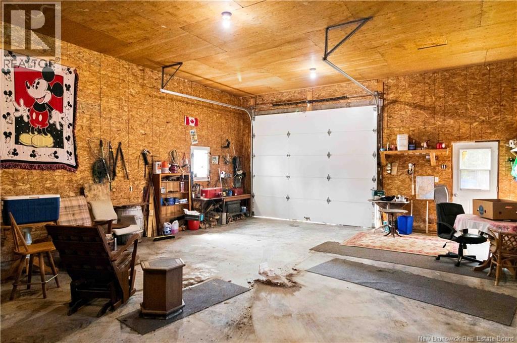 1156 Benton Road - Image 31