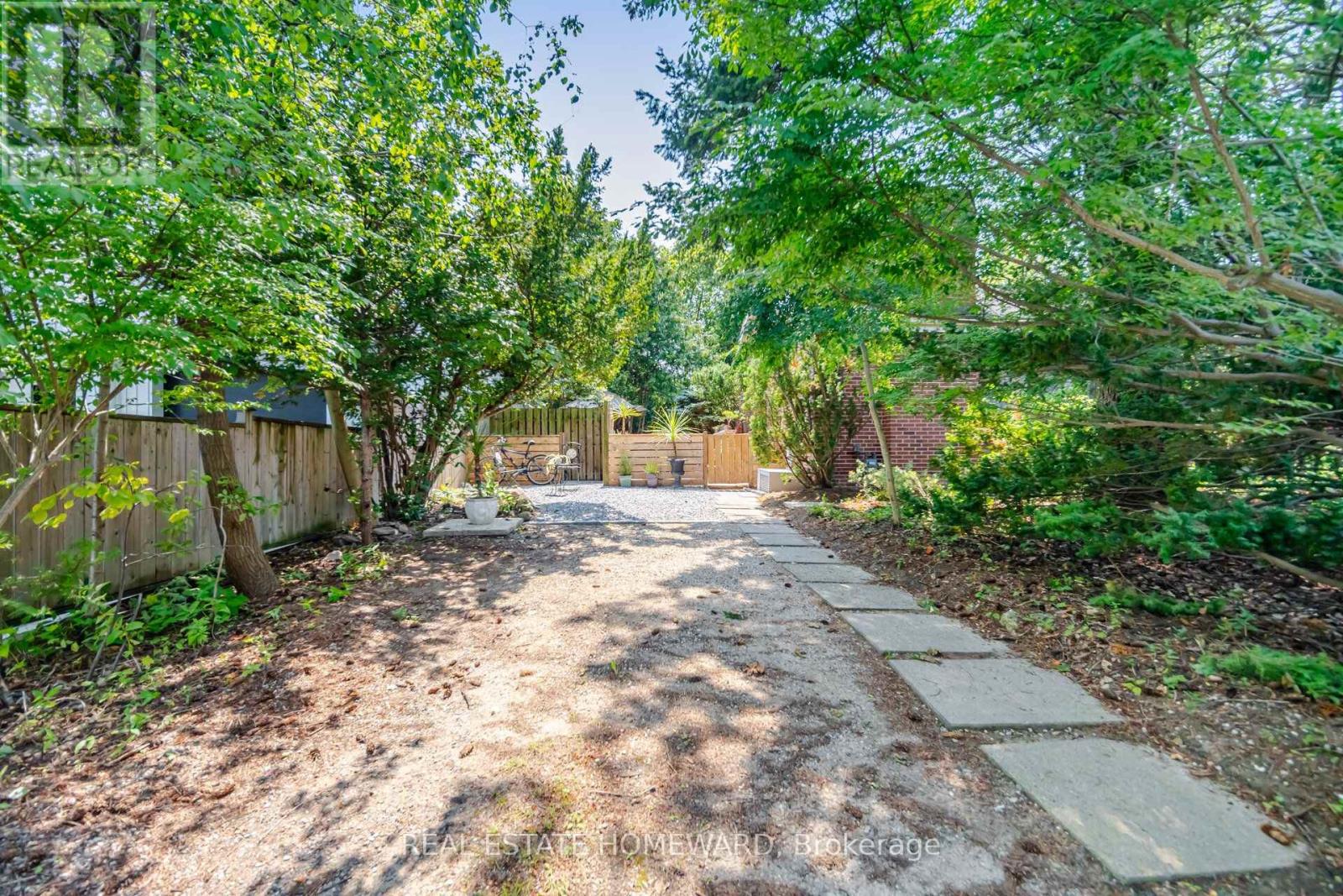 3 SHADWELL PLACE - 7