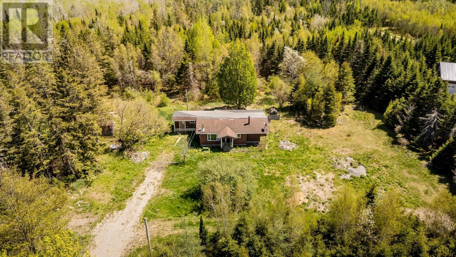 Property 4 of 27 of 808 Newtonville Road