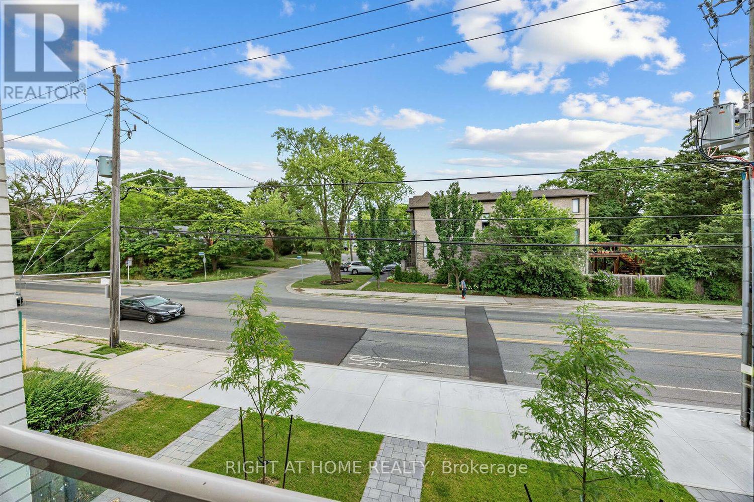 #207 722 MARLEE AVENUE - Image 25