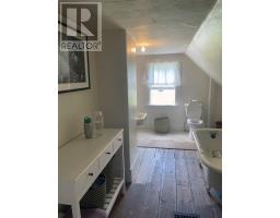 32 Wellington Street, Westport, NS B0V1H0 Photo 17