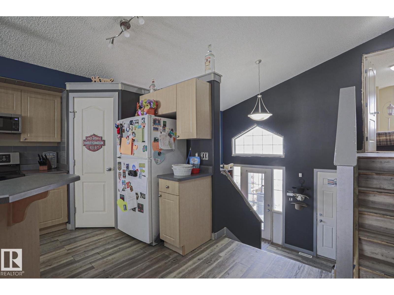 4506 154 AV NW - Image 11