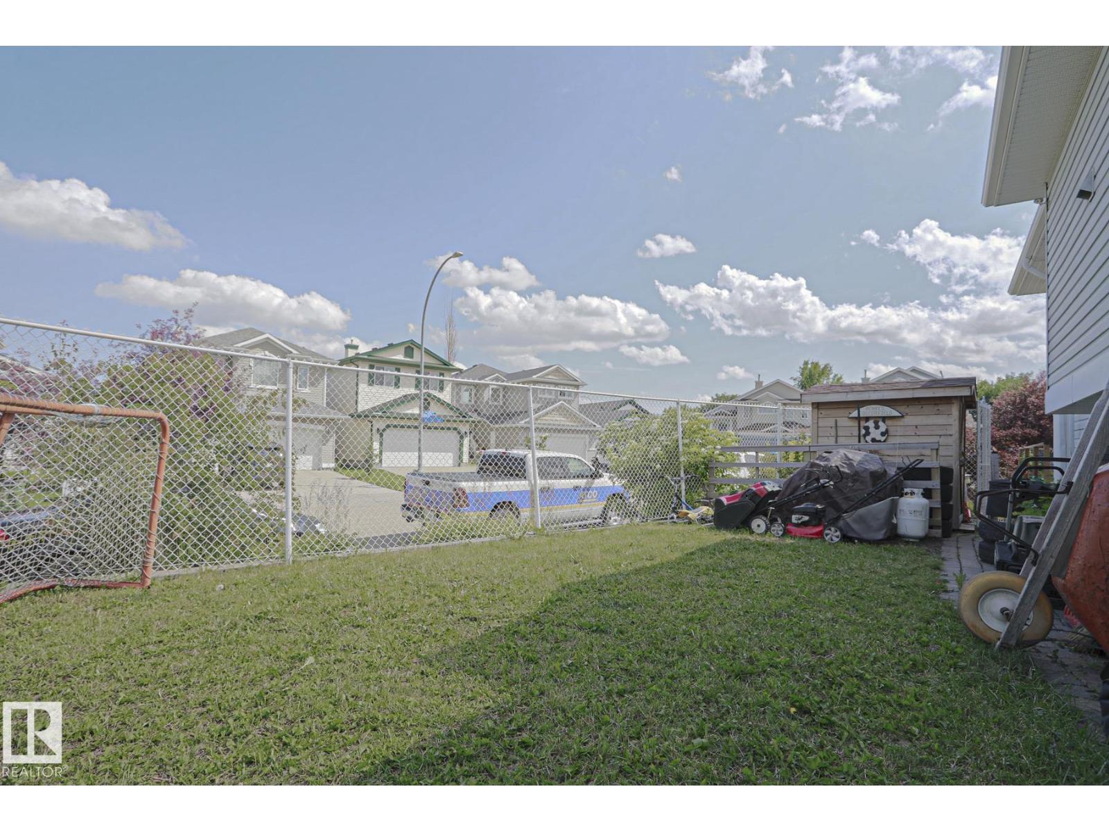 4506 154 AV NW - 46