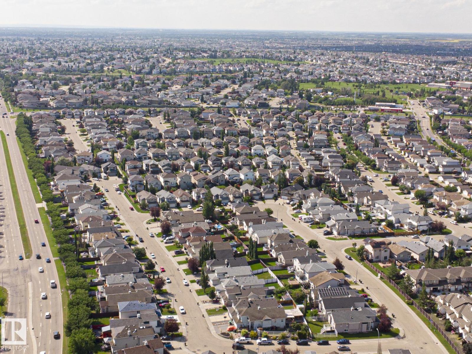 4506 154 AV NW - 57