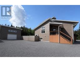2 Scott Drive thumbnail 41