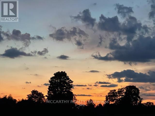 262090 18 CONCESSION - 49