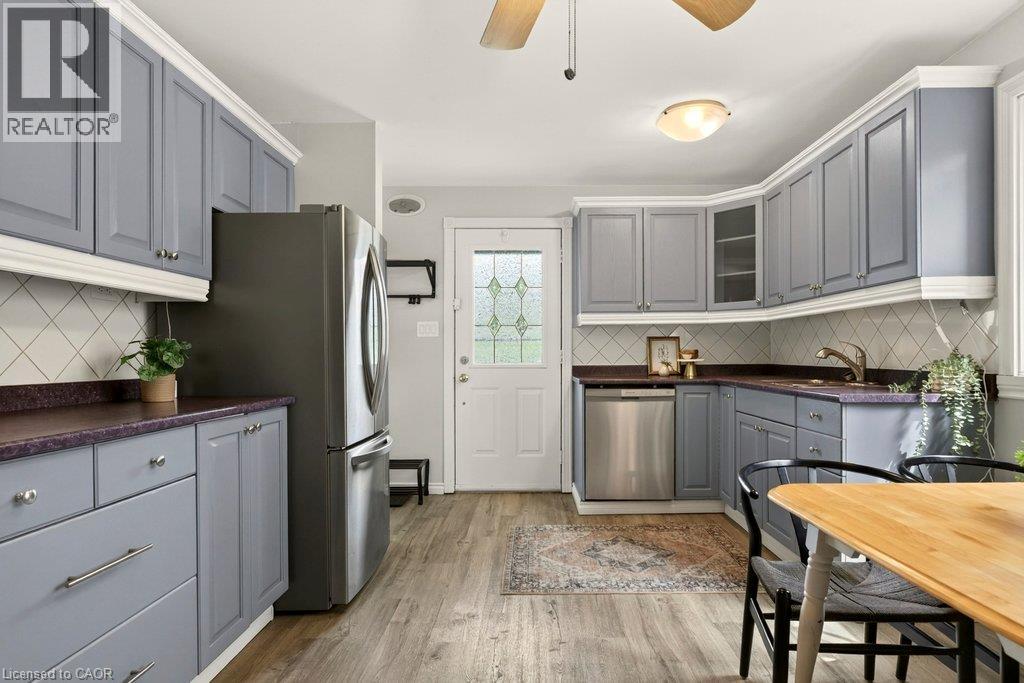 780 GARTH Street - Image 3