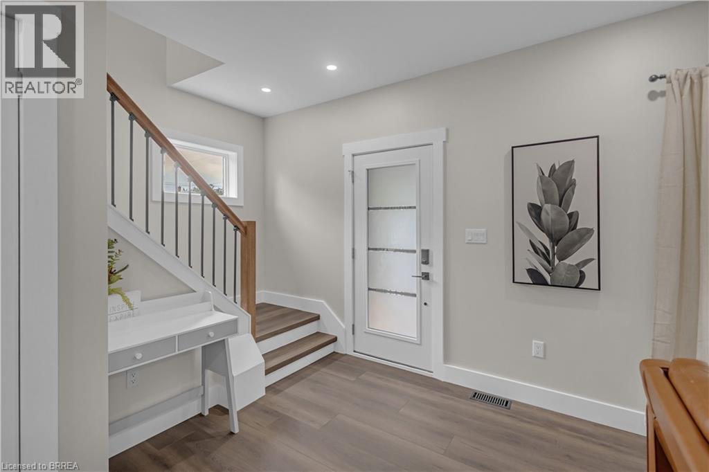 45 BRIGHTON Avenue - Image 3