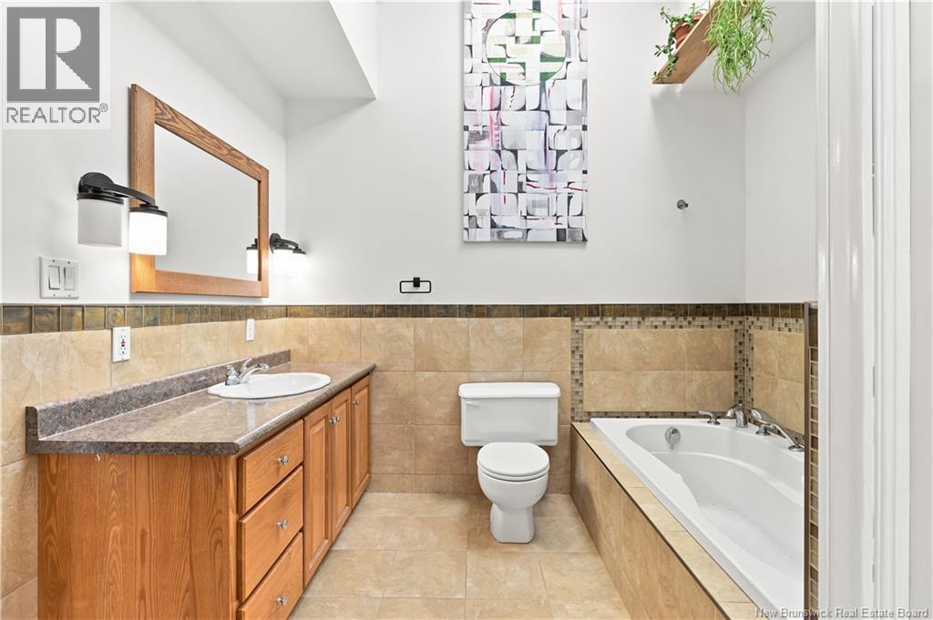 58 Main Street - Image 36
