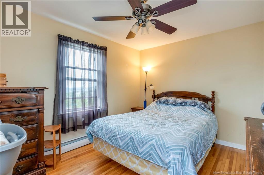490 Lancaster Avenue - 4