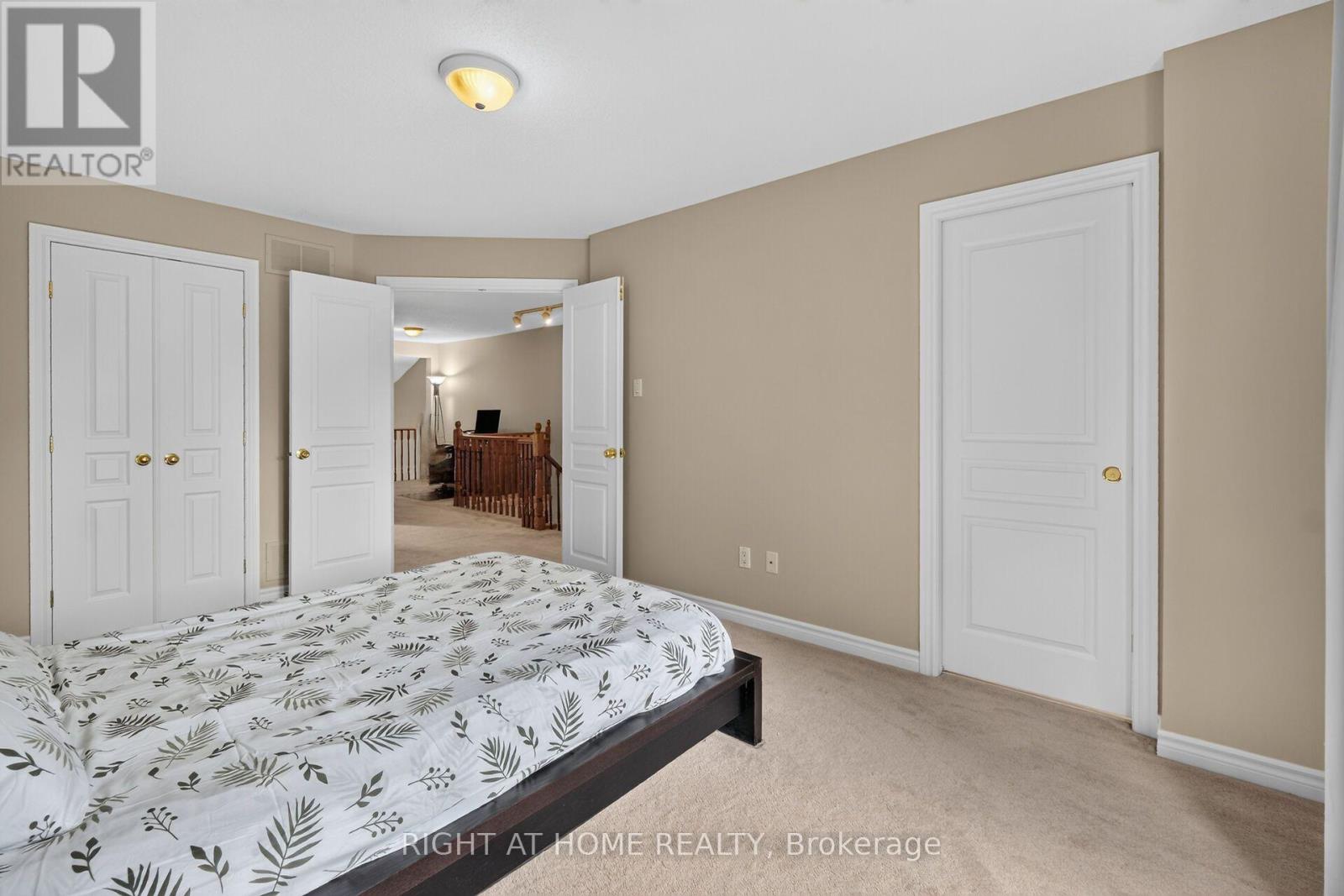 2 Bed, 3 Bath House for Sale in Ottawa – 2022 MELETTE CRESCENT, Ottawa – MLS# X13685912 - Image 23