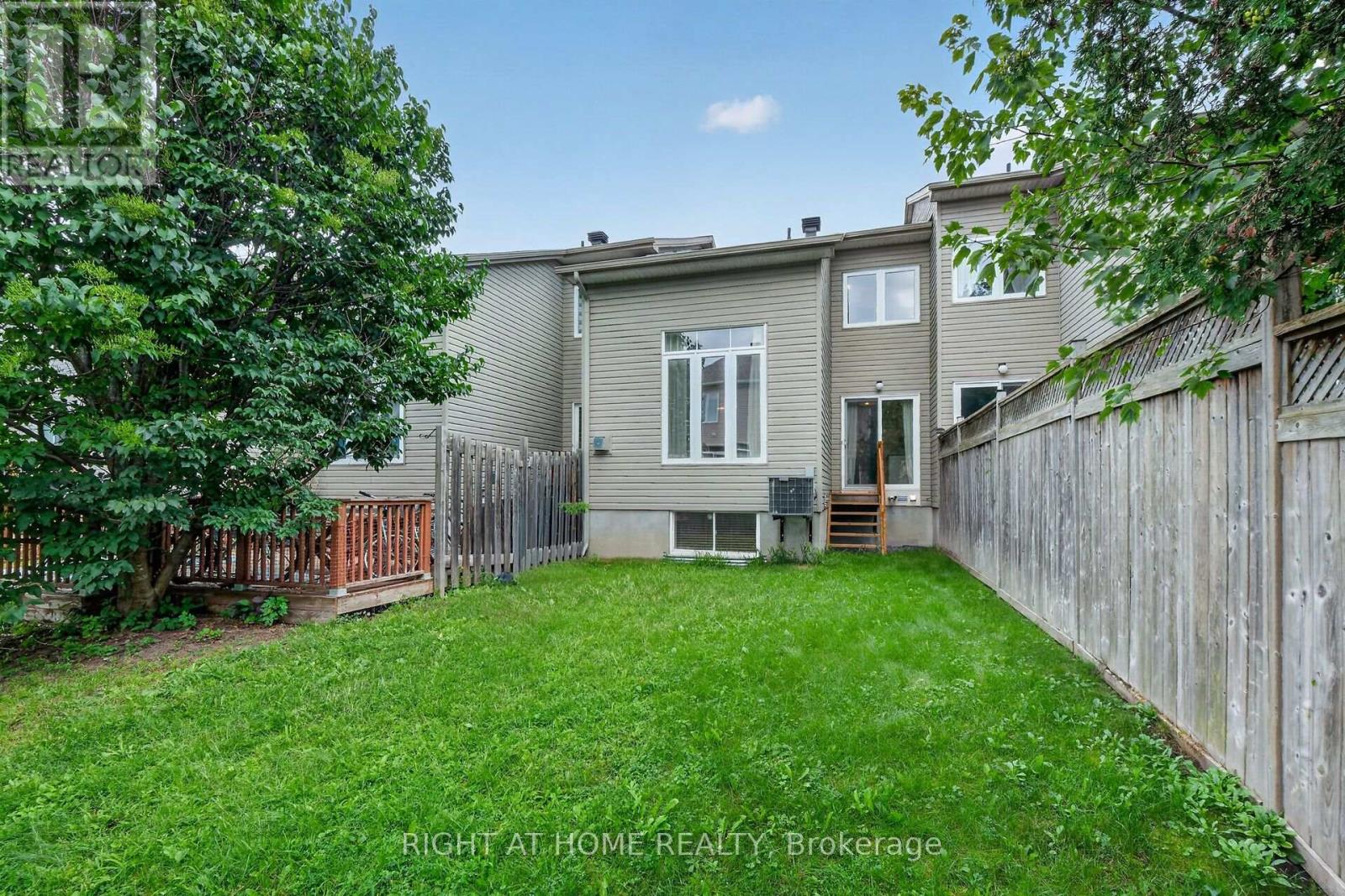2 Bed, 3 Bath House for Sale in Ottawa – 2022 MELETTE CRESCENT, Ottawa – MLS# X13685912 - Image 38