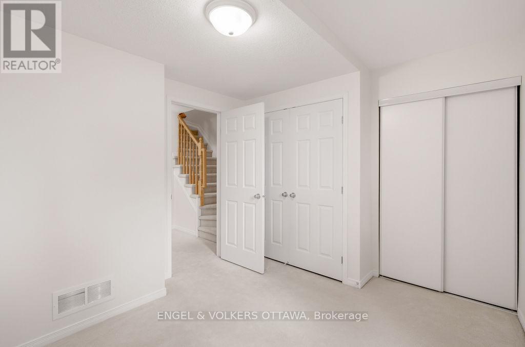 2 Bed, 3 Bath House for Sale in Ottawa – 270 ESPIN HEIGHTS, Ottawa – MLS# X13685920 - Image 21