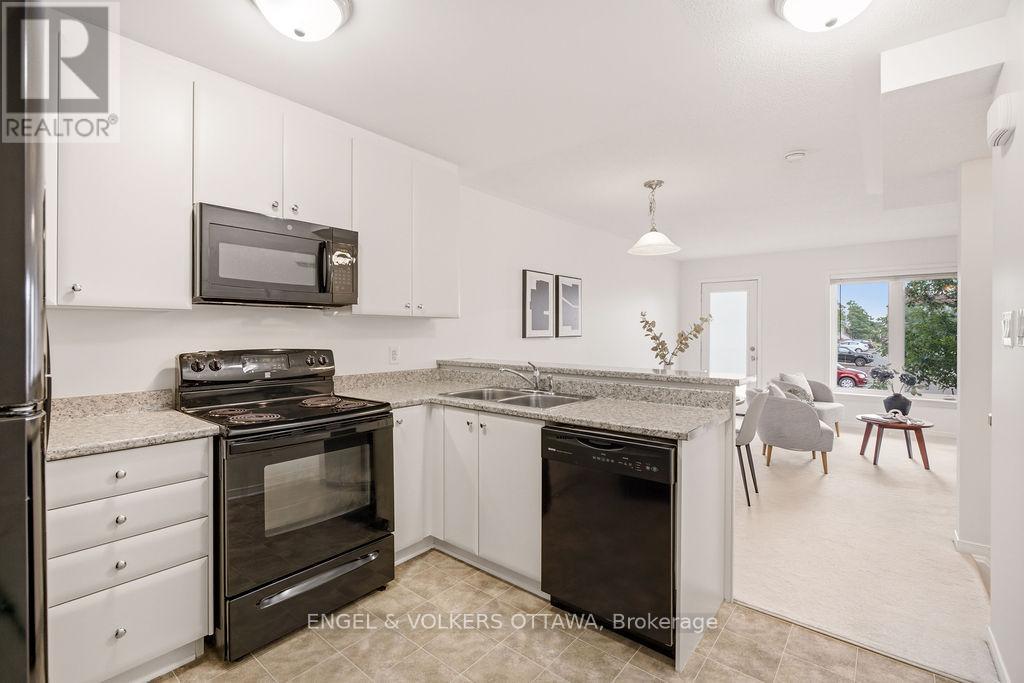 2 Bed, 3 Bath House for Sale in Ottawa – 270 ESPIN HEIGHTS, Ottawa – MLS# X13685920 - Image 8