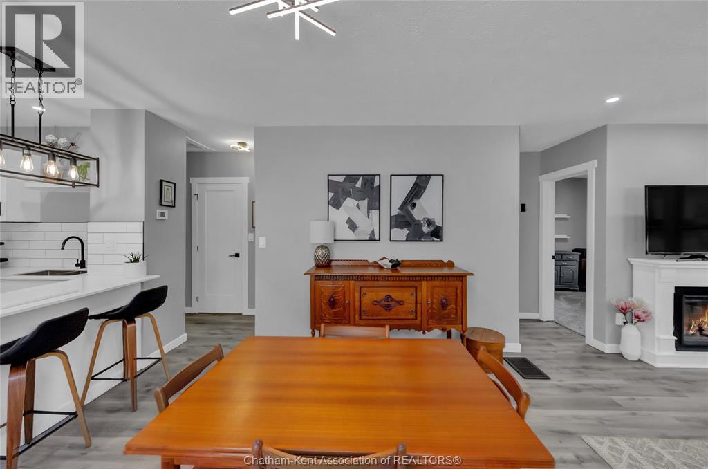 71 Forest STREET - Image 10