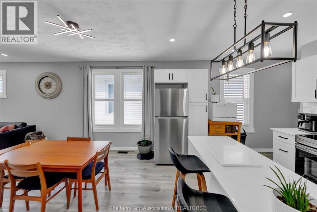 71 Forest STREET - Image 12