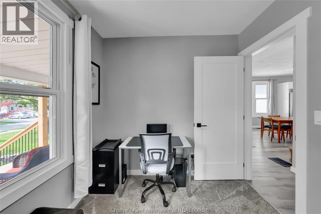 71 Forest STREET - Image 26