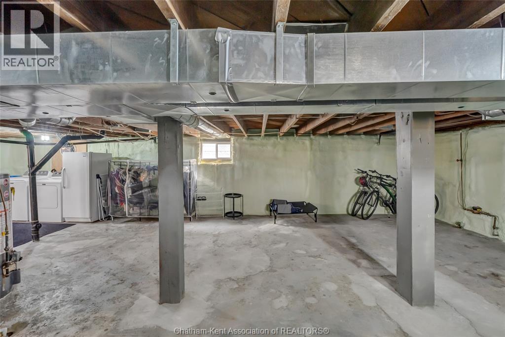 71 Forest STREET - Image 31