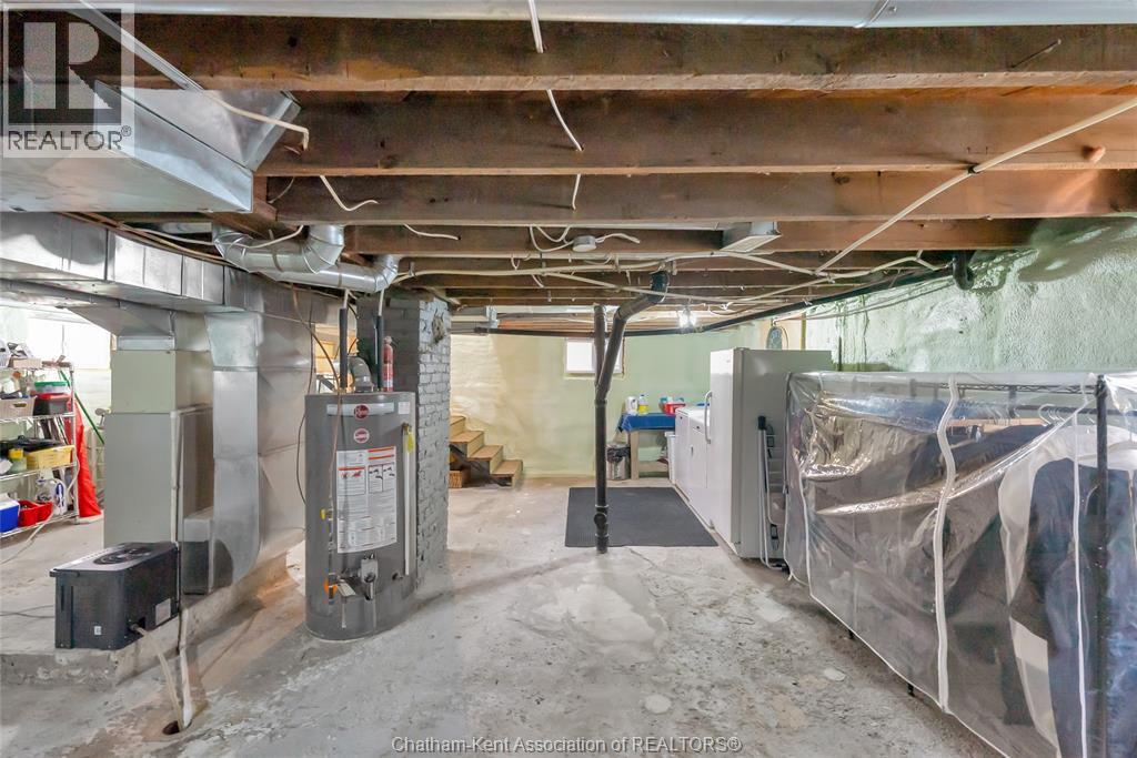 71 Forest STREET - Image 32