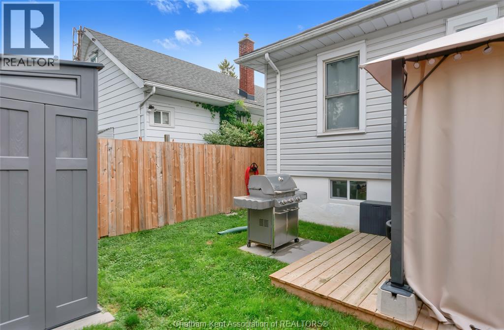 71 Forest STREET - Image 38