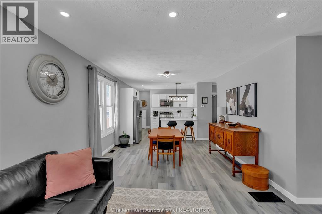 71 Forest STREET - 7