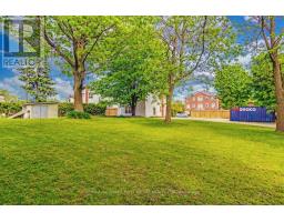26 Whiting Avenue, Oshawa, ON L1H3T3 Photo 11