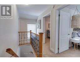 26 Whiting Avenue, Oshawa, ON L1H3T3 Photo 8