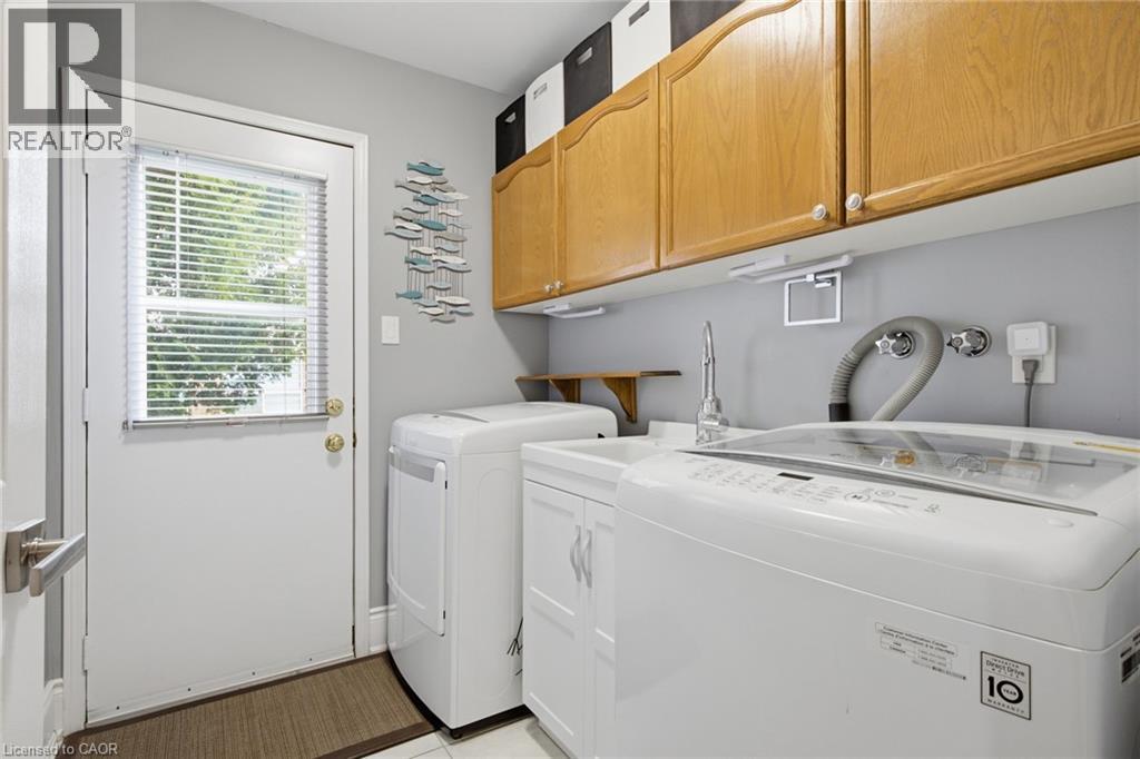 196 HARWOOD Road - Image 19