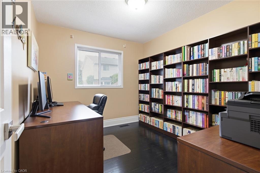 196 HARWOOD Road - Image 17