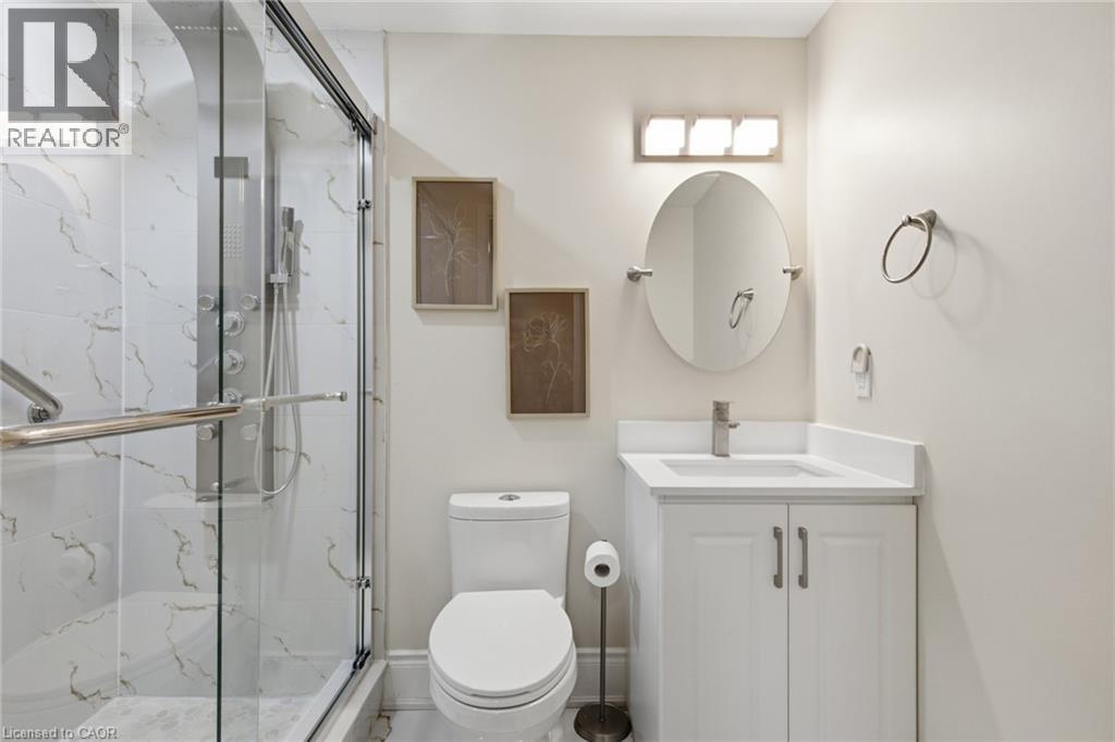196 HARWOOD Road - Image 35