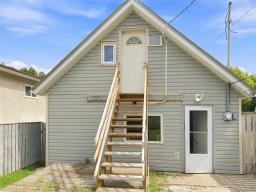622 9th Street, Brandon, MB R7A4B4 Photo 8
