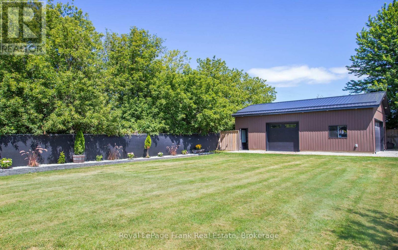 86 EAST BEACH ROAD - Image 44
