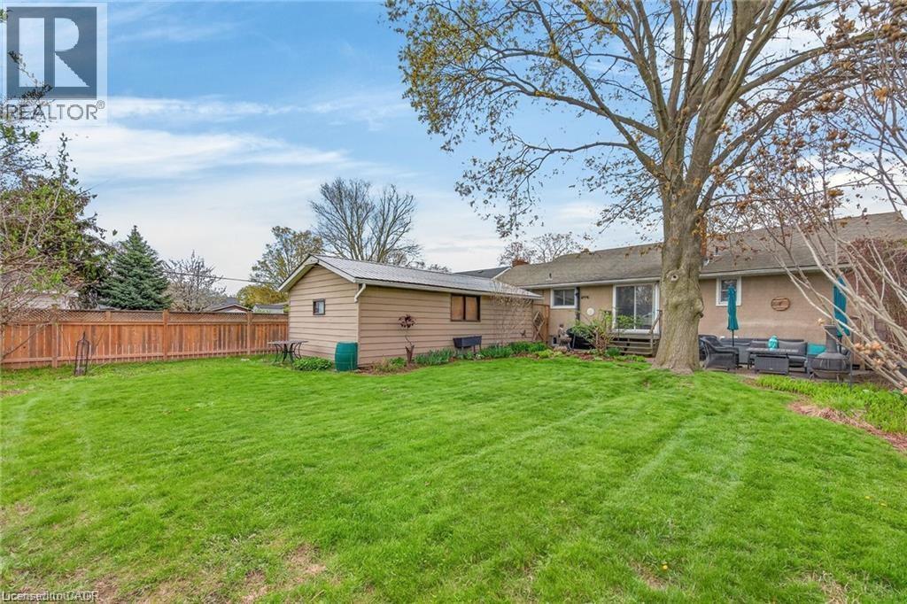 7 CORAL Drive - Image 34