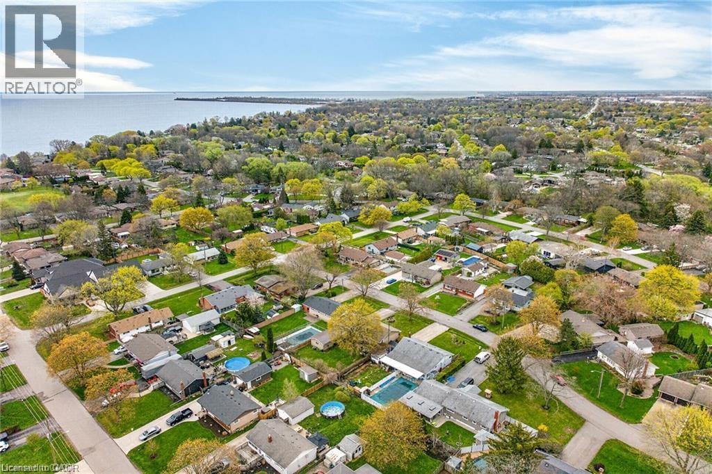 7 CORAL Drive - Image 42
