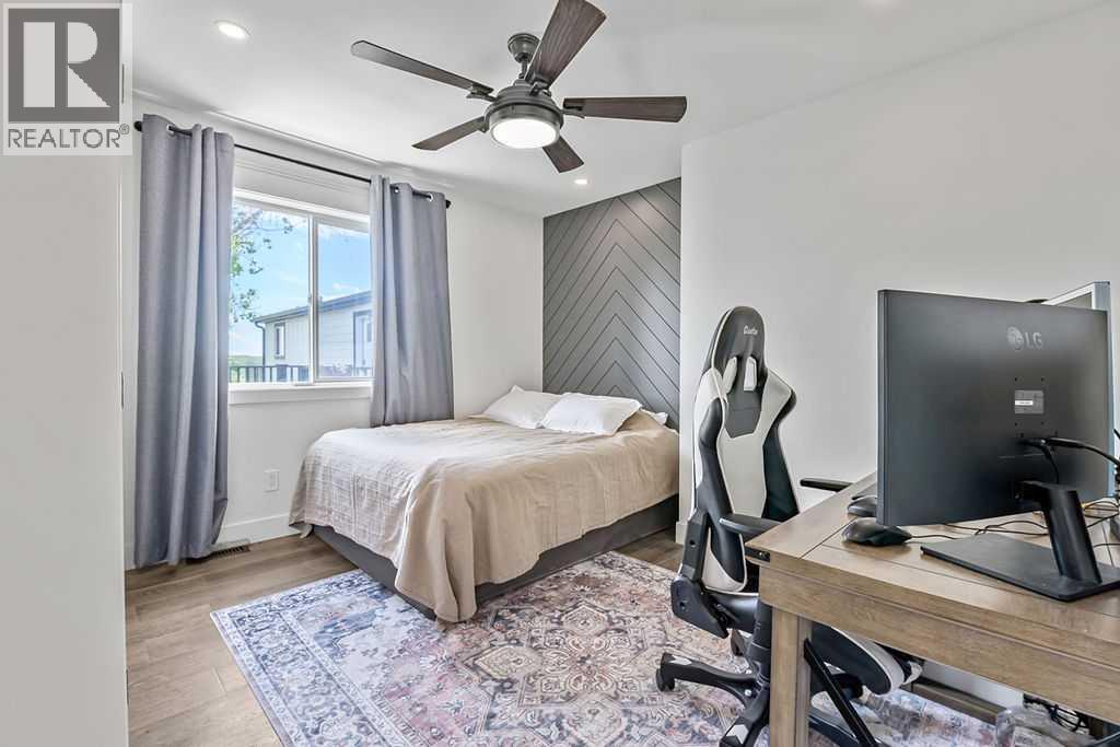 200, 156 2255 Drive W - Image 29
