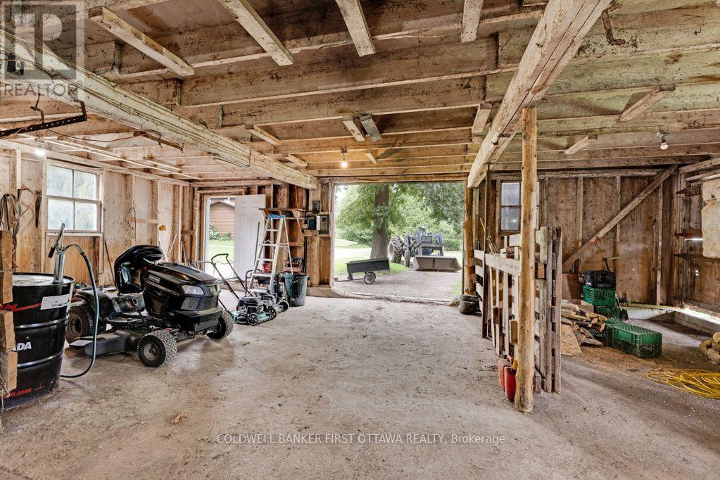 485 Kitley Line 1 Road — photo 35