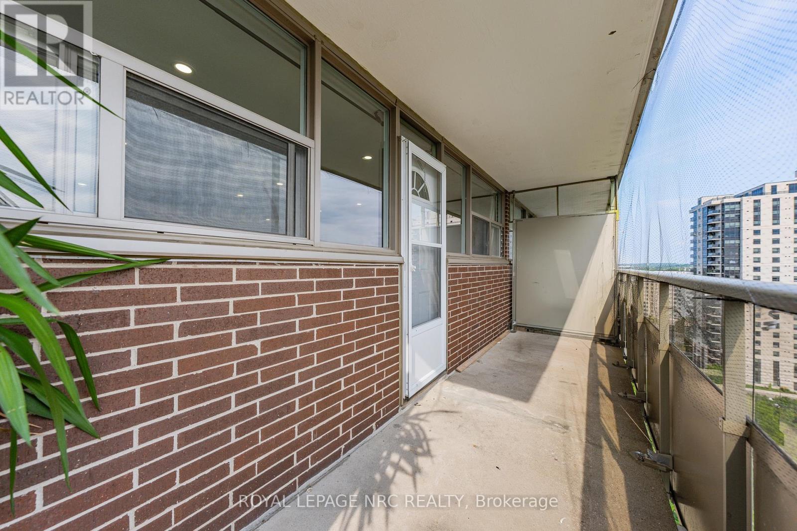 #1510 215 GLENRIDGE AVENUE - Image 27
