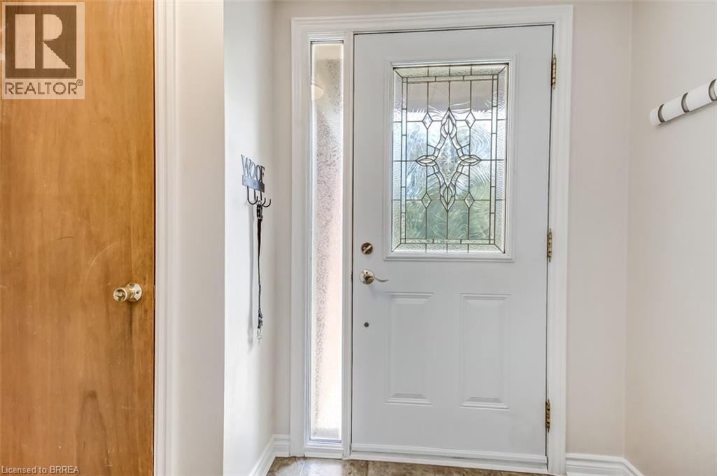 207 DUNSDON Street - 4