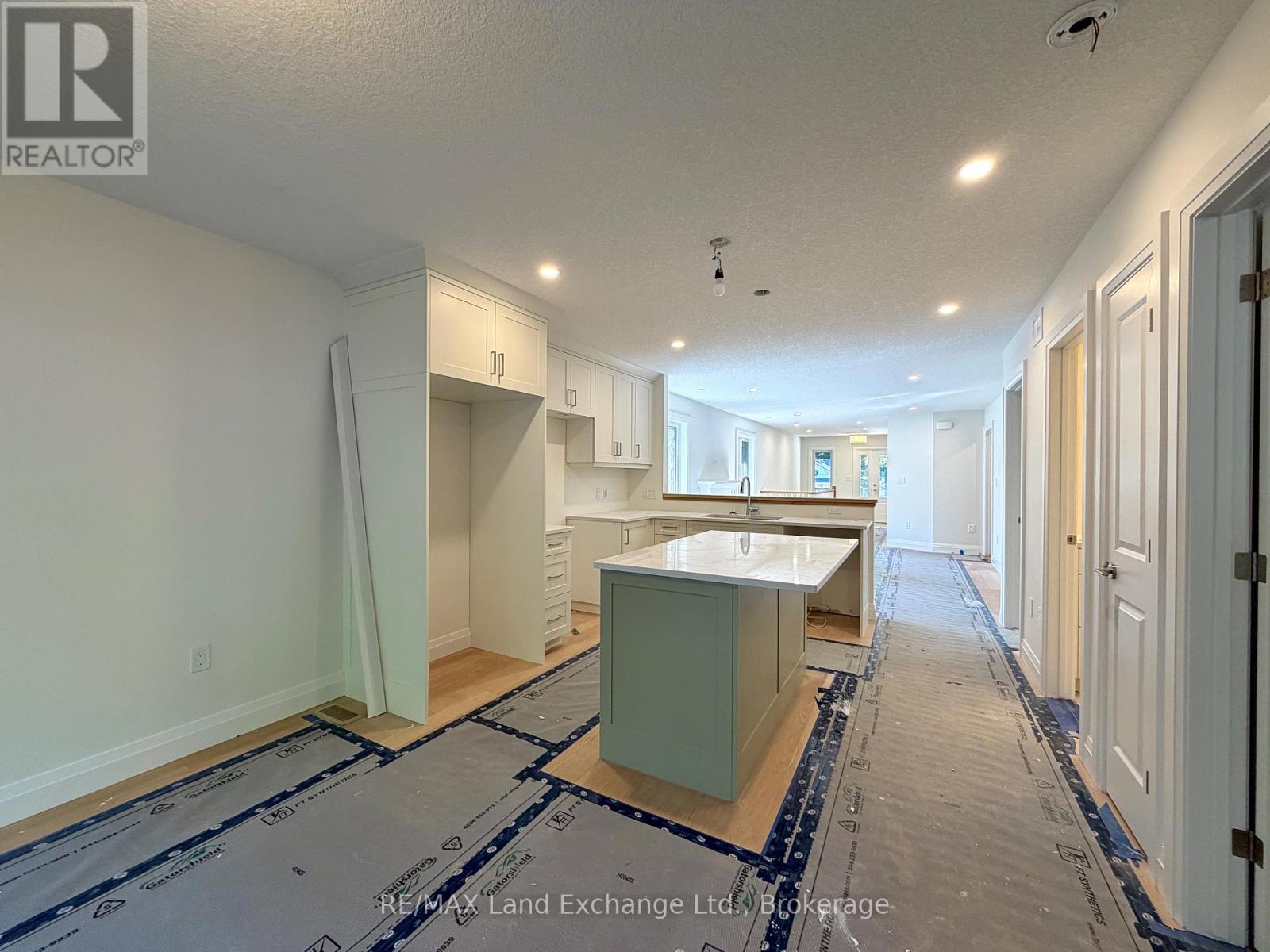 615 HILKER STREET - Image 4