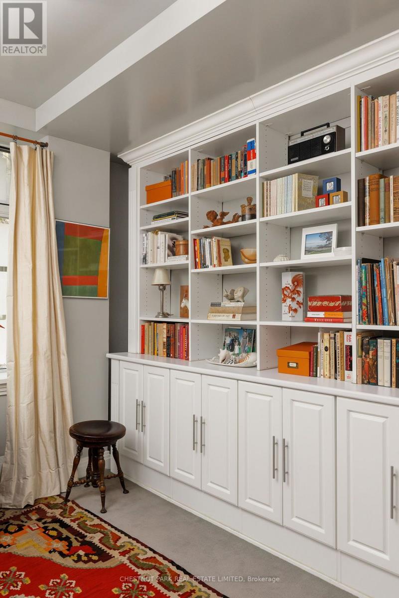#322 1 BENVENUTO PLACE - Image 37
