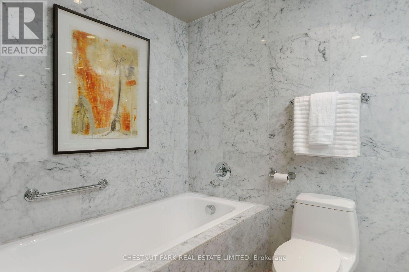 #322 1 BENVENUTO PLACE - 45