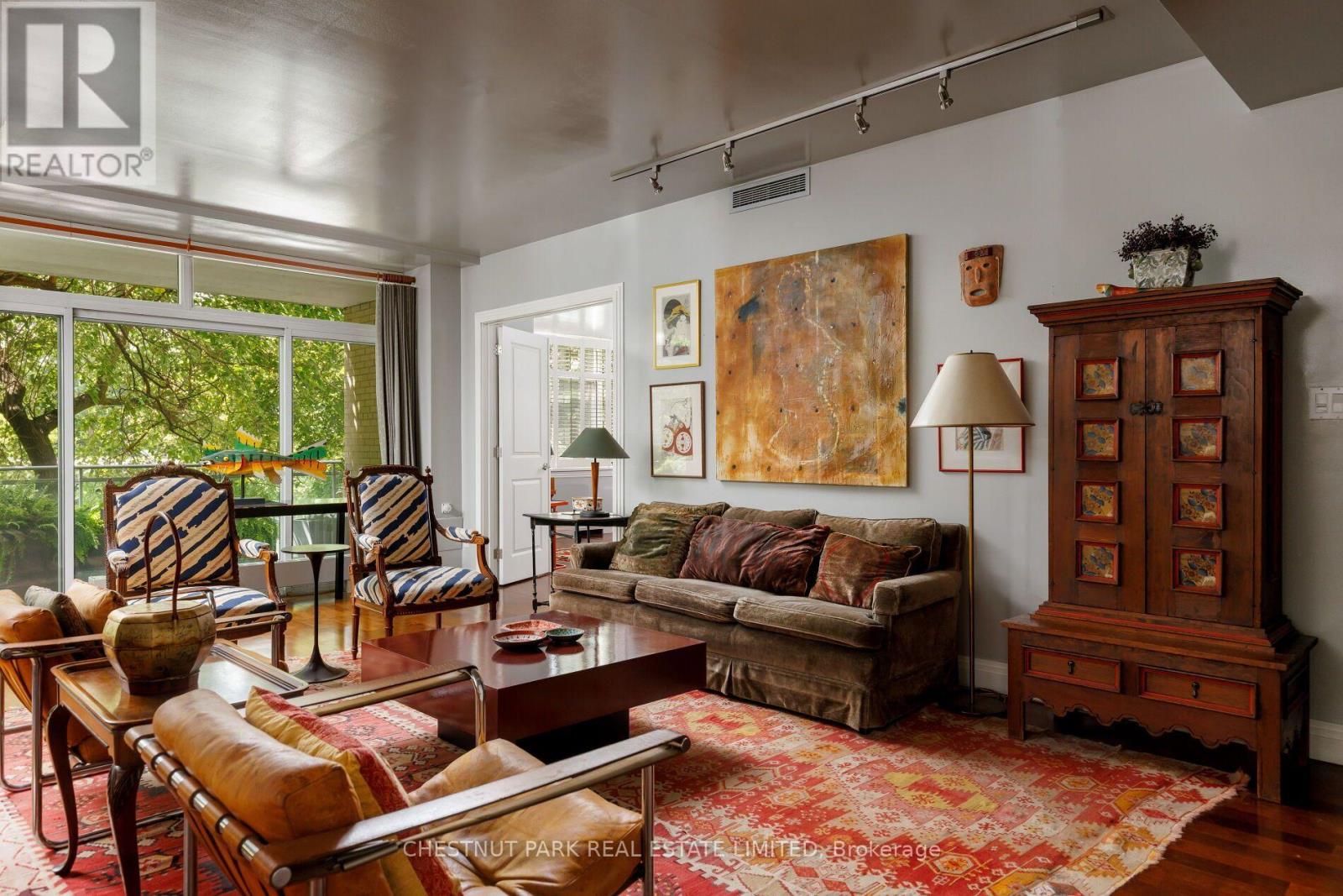 #322 1 BENVENUTO PLACE - 7