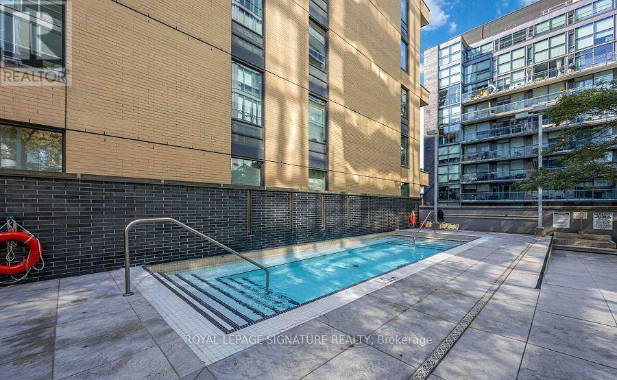 #202 8 CHARLOTTE STREET - Image 31