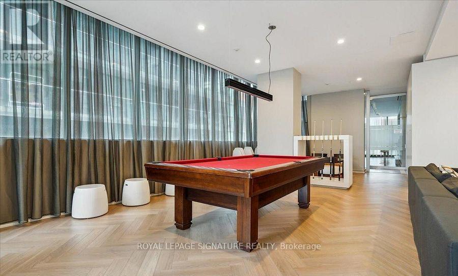 #202 8 CHARLOTTE STREET - Image 32